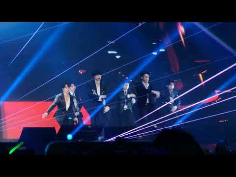 Hard carry - GOT 7 Eyes On You in Bangkok 11/05/18