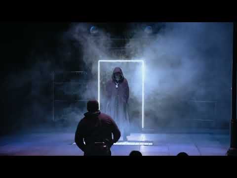 Short Shakespeare! Hamlet at Chicago Shakespeare Theater