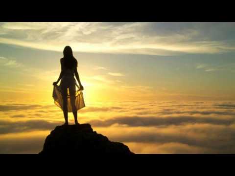 Gregg Karukas featuring Charlie Bisharat "Above The Clouds"