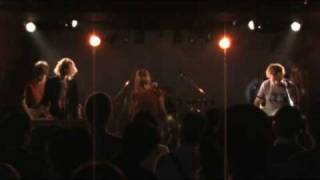 Pia Fraus - Pretend To Be Here (live in Tokyo)