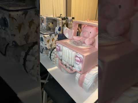 Jeep diaper cakes #babypridediapercakes #jeepdiapercake #babyshower #jeep