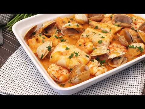 Lomos de merluza en salsa marinera