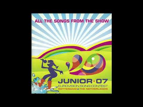 ALEKSANDRA GOLOVCHENKO - OTLICHNISTA / JUNIOR EUROVISION SONG CONTEST 2007 (OFFICIAL AUDIO)