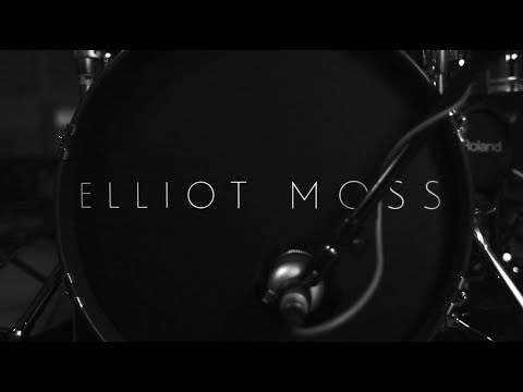 Elliot Moss - I Can't Swim (Live at Sounds Expensive)