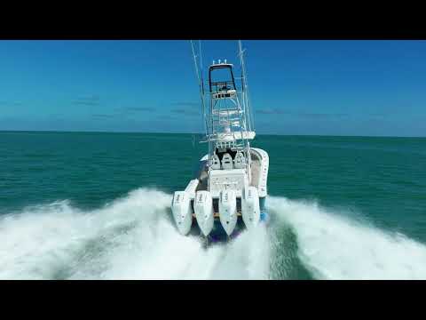 2018 Regulator 41 Shutter Up Video