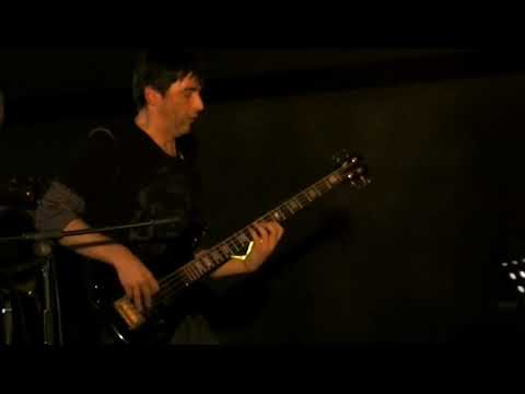 Jean Bisello (2008)   Solo Bass    4 Elements - Red Baron (Billy Cobham)