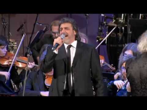 AVERE TE - VITTORIO MATTEUCCI - FERRARA CHRISTMAS POP 2016