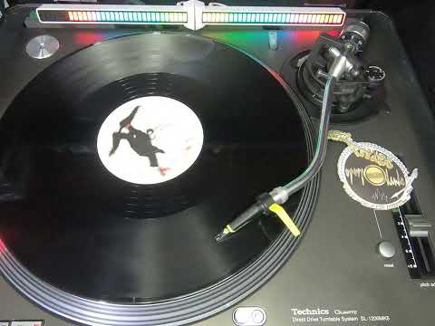 Julie Coulson - Big Time Opeator (High Energy)