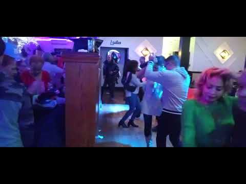 Willie's Steakhouse with DJ Broadway; December 30, 2022