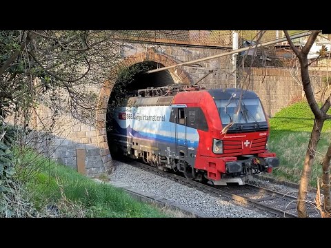 Treni con il cambio dell'ora nel nodo ferroviario di Chiasso