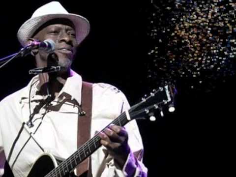 Videoclip de Standin' At The Station (Album Version) — Keb' Mo'