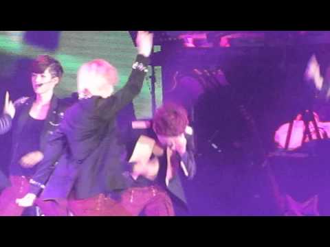 131206 INFINITE OGS in Dubai - Wings (Hoya focus)