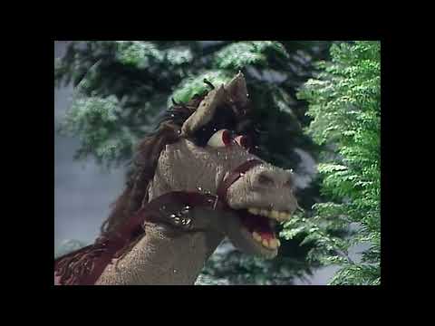 The Muppet Show - 408: Arlo Guthrie - “Stopping by Woods on a Snowy Evening” (1979)