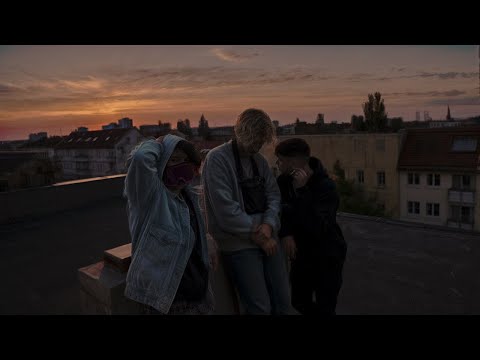 ULTRA RARE and LYRAN DASZ