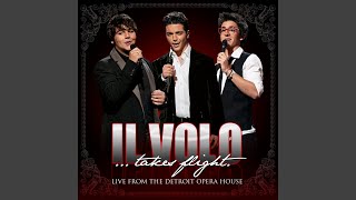 La Luna Hizo Esto (Live From The Detroit Opera House)