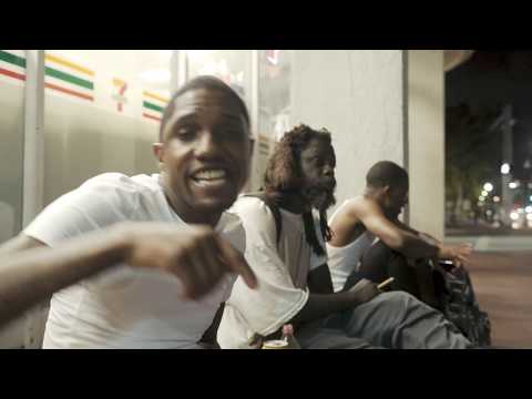 Bruceydarapper - Life Exciting feat G4.Rolla