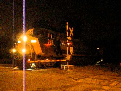 CSX 339 & ex-LMS 7929 lead a cut of empty Autoracks