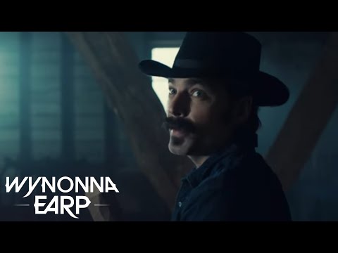 afbeelding WYNONNA EARP | Season 3 Official Trailer | SYFY