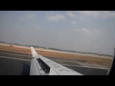 COMAC ARJ21-700 pousou em Changsha Huanghua (ZGHA/CSX), China