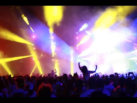 Sự kiện chạy đêm đầu tiên tại Việt Nam | Prisma - The Night Run 2014, Vietnam [Official Vietnam]