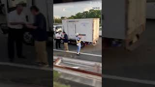 佐賀・鳥栖IC付近で多重事故　高校のバスに乗っていた11人搬送 #shorts