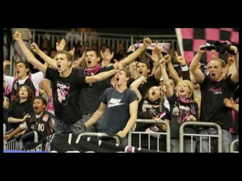 ALBA Berlin - Telekom Baskets Bonn 71 : 82