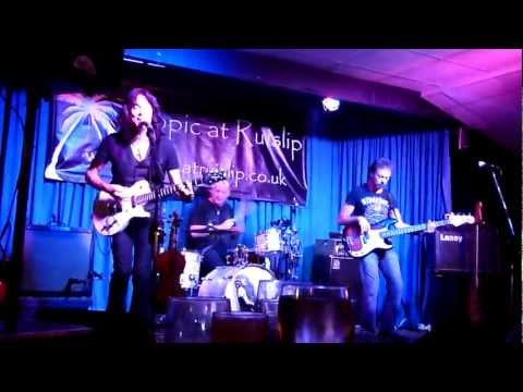 Pat McManus Band - Ready to Rock (solo) - The Tropic at Ruislip UK