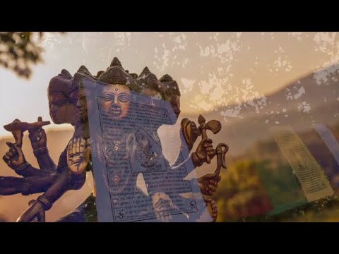 Seven Chakra Gayatri Mantra (Instrumental Meditation) – Deva Premal