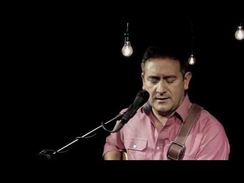 Aún - Jaime Flores (Video acústico)