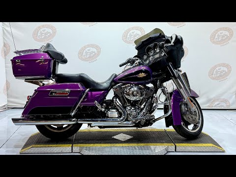 2011 Street Glide® FLHX