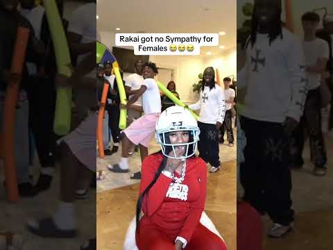 Sexyy Red & Kai Cenat Play Extreme Noodle Hitting Game...