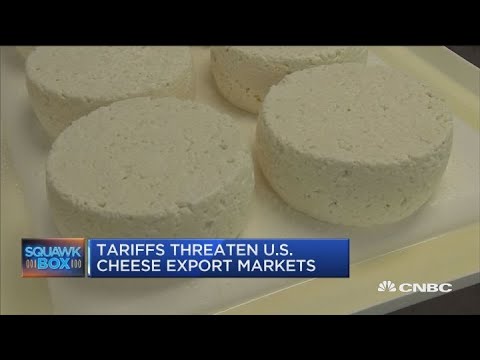 US cheese stockpile reaches 1.4 billion pounds
