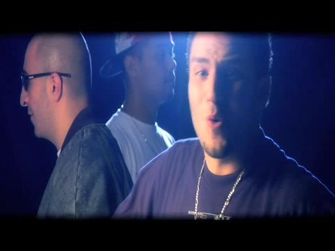 DJ Lethal Skillz & Dj Fuzz ft MC Moe - Perempuan