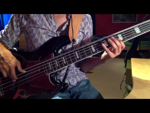Sire V7 Bass Marcus Miller - Sadowsky Stainless Steel Strings (Passive)