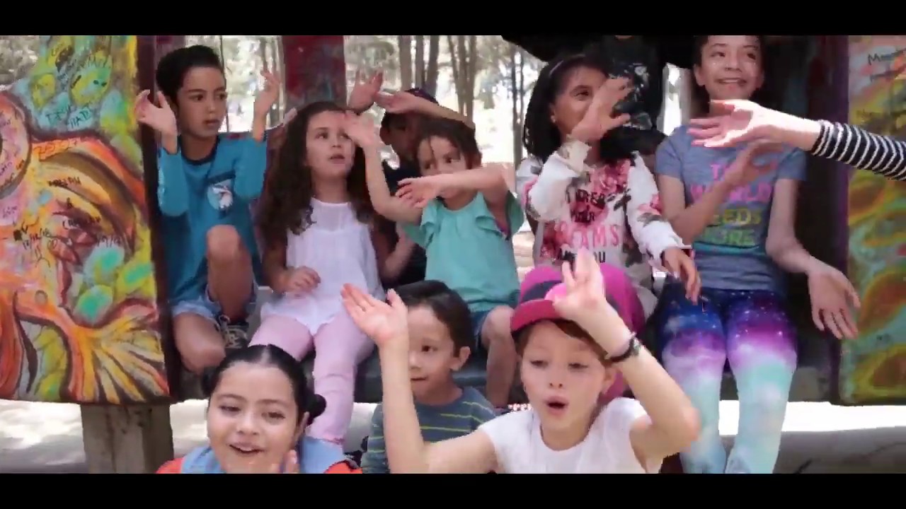 Carlos- Hello Song ESL