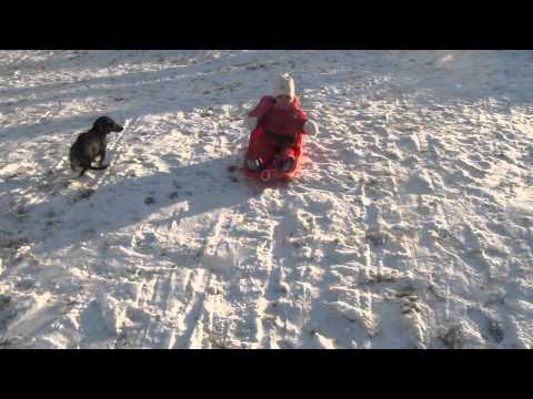 Aničky první jízda na bobech :)