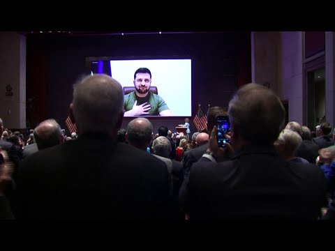 US congress gives Zelenskyy standing ovation