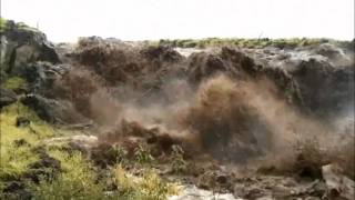 preview picture of video 'Flash Flood in Waikoloa - Big Island of Hawaii'