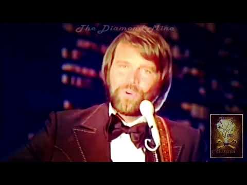 Glen Campbell ~ "Country Boy (You've Got Your Feet In L.A.)/ Rhinestone Cowboy" 1976 AMA's LIVE!