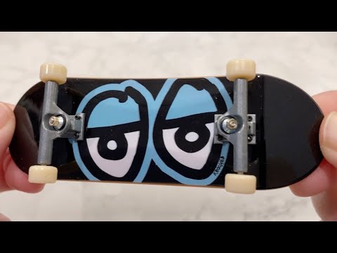 ❮Tech Deck❯ Krooked Skateboards - Blue Logo Deck (Common)