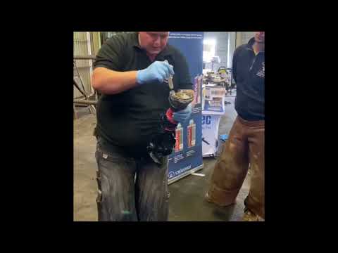 Slide 4 - 3rd Millennium Hoof Adhesive Tan 50ml (video)