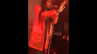 Teyana Taylor performs "just different" at S.O.B.S