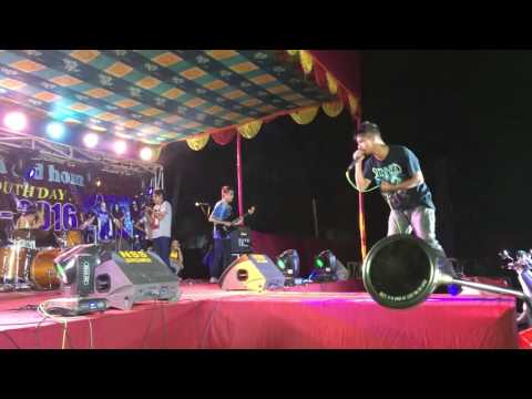 Blacken the cursed sun ( Lamb of god ) cover by Screaming Marionette