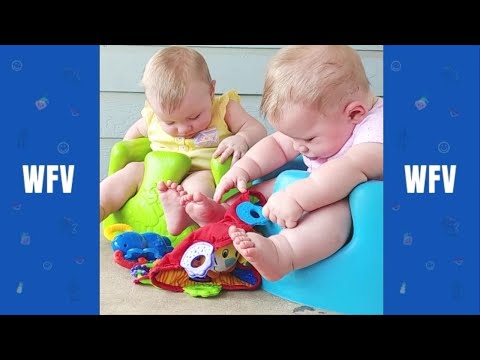 Funny Twins Baby Playing Together - New Funny Babies - WFV
