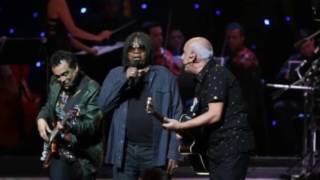 Milton Nascimento e Roupa Nova - Crescente (Cavaleiros do Céu)