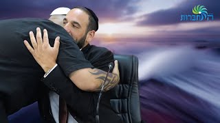 בעולם של דמיונות אסור ליפול לסחרחורות... | הרב דוד פריוף | שידור חי!🔴 (הרב דוד פריוף) - התמונה מוצגת ישירות מתוך אתר האינטרנט יוטיוב. זכויות היוצרים בתמונה שייכות ליוצרה. קישור קרדיט למקור התוכן נמצא בתוך דף הסרטון בעולם של דמיונות אסור ליפול לסחרחורות... | הרב דוד פריוף | שידור חי!🔴 (הרב דוד פריוף) - התמונה מוצגת ישירות מתוך אתר האינטרנט יוטיוב. זכויות היוצרים בתמונה שייכות ליוצרה. קישור קרדיט למקור התוכן נמצא בתוך דף הסרטון