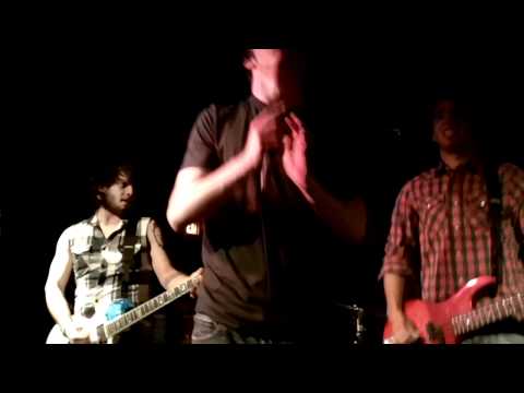 Believing in Giants - I Wrote This Song to Push You Away (Live at Tuxedo Junction)