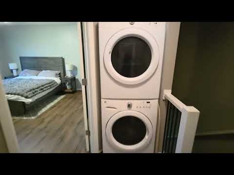 Recently Renovated 2bd/1.5ba Townhome- Short-Term Leases Available! property video
