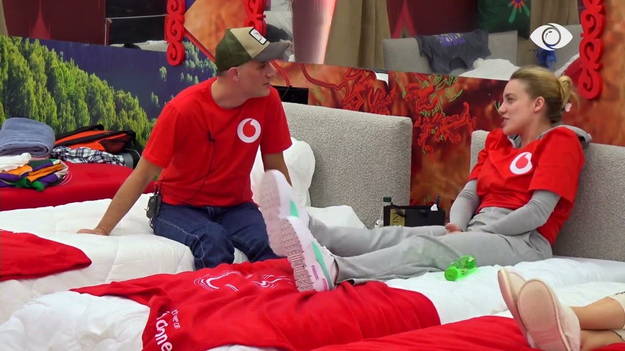 “Pse, jam futur unë në situatën Romeo-Juli?”/ Jetmiri i jep dorën Heidit: Bravo, Helena e Trojës…