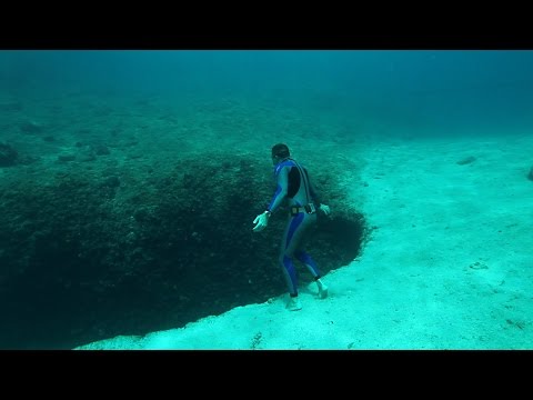 Never be Nery freediving in Vouliagmeni